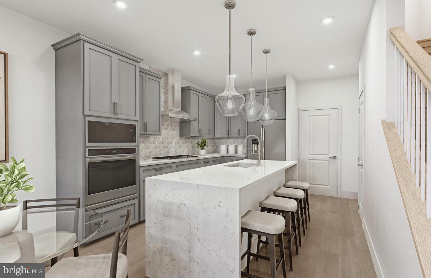 16084 Frederick Road photo 3