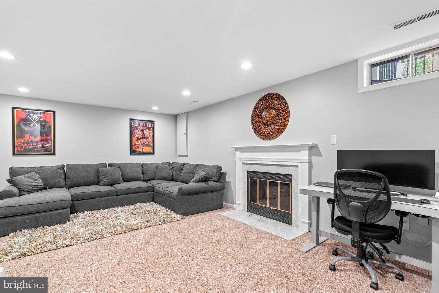 2420 Ladymeade Drive N photo 35