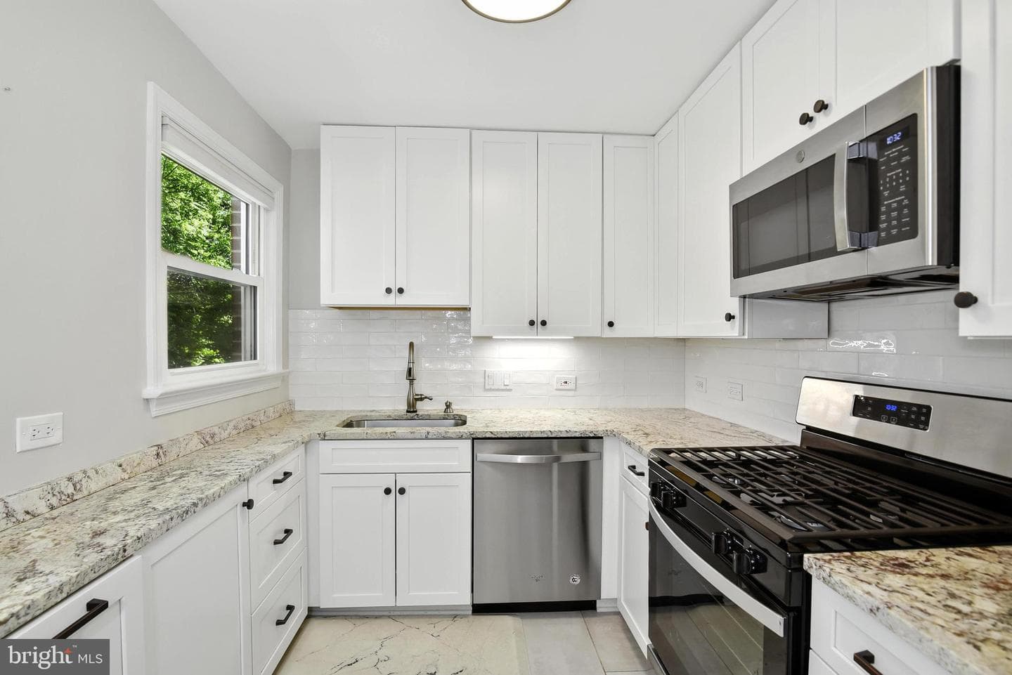 3109 Regina Drive photo 15