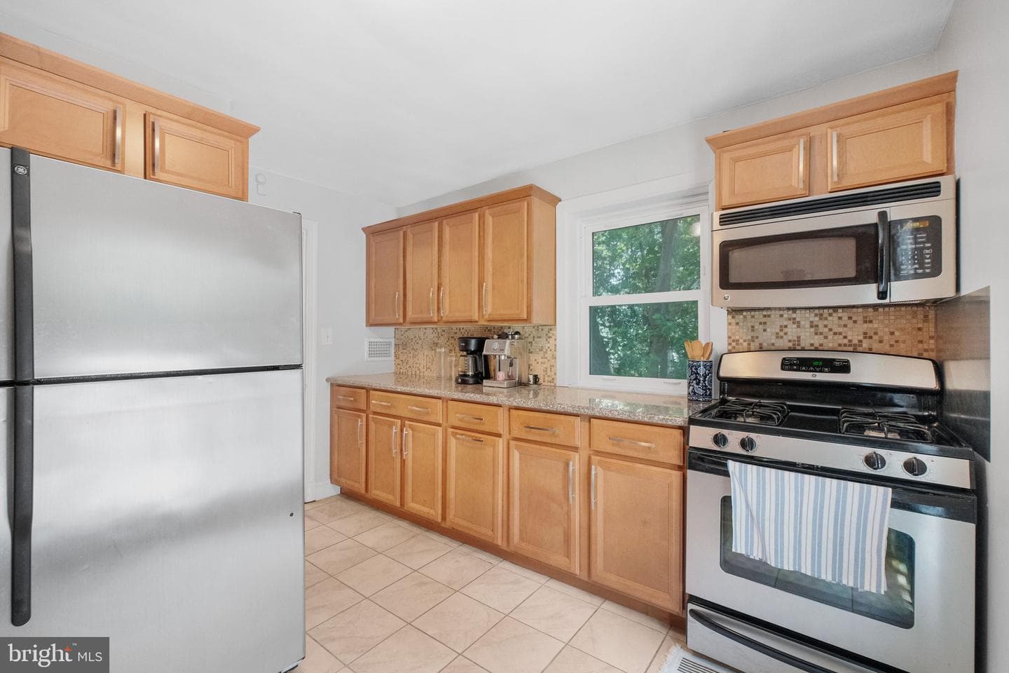 6700 Gude Avenue photo 6