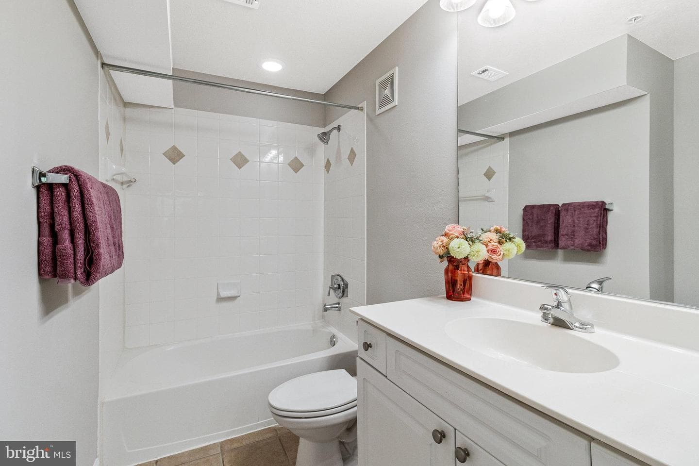 501 Hungerford Drive #450 photo 39