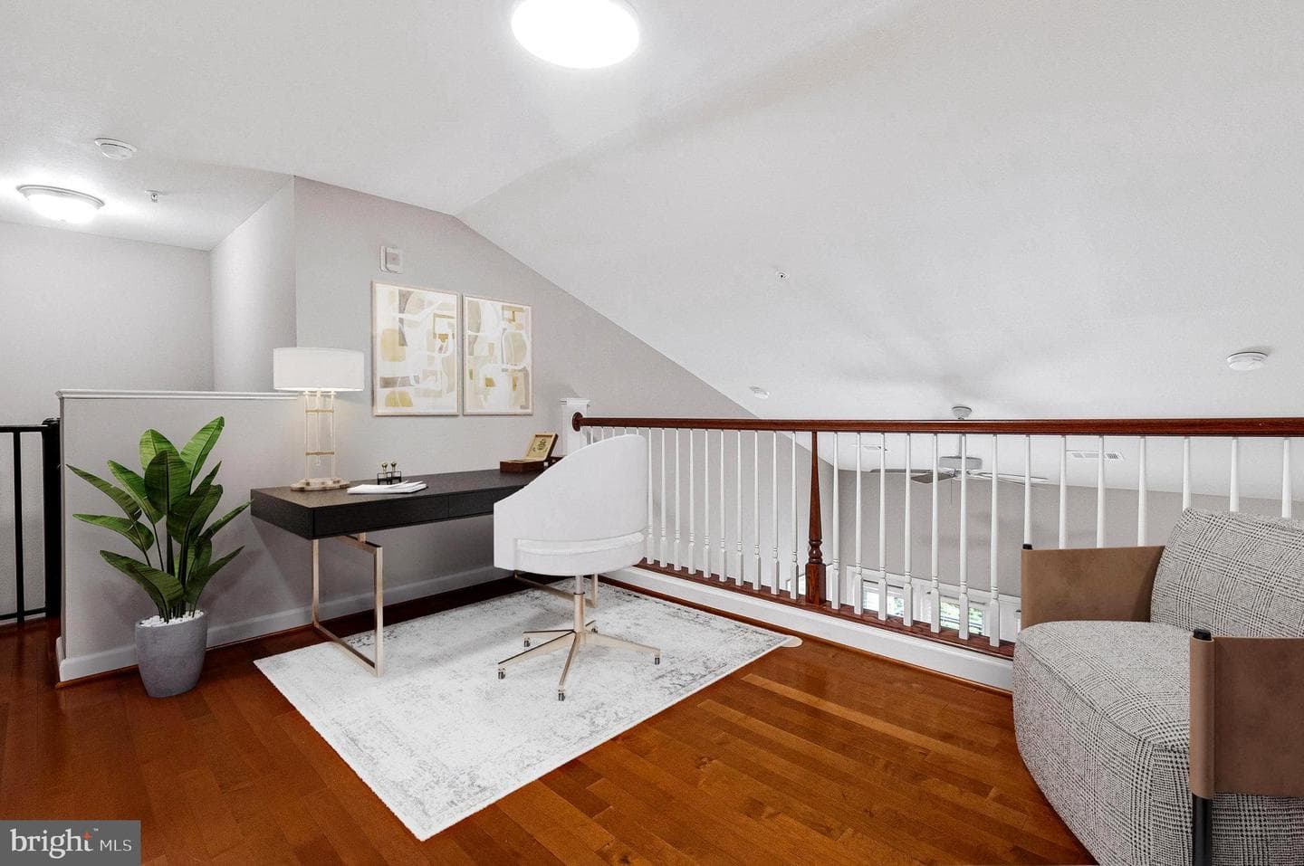501 Hungerford Drive #450 photo 9