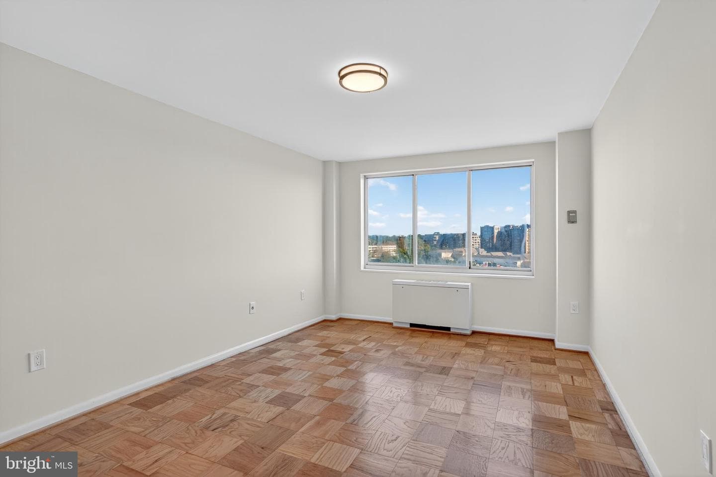 10201 Grosvenor Place #1518 photo 16