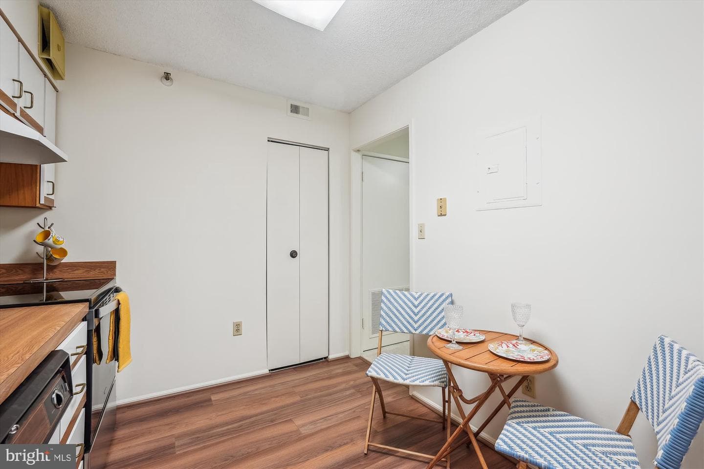 15107 Interlachen Drive #2-220 photo 18
