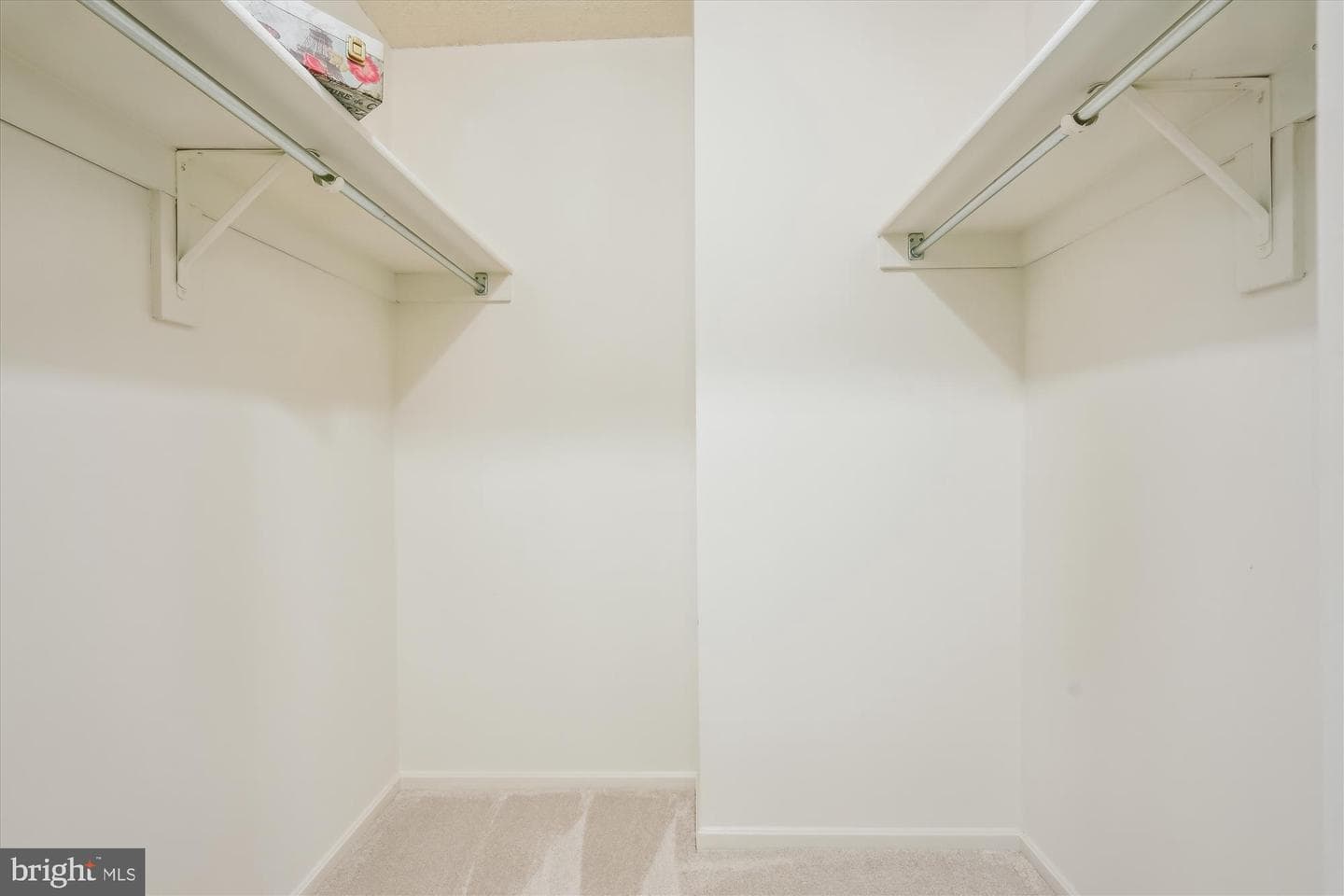 15107 Interlachen Drive #2-220 photo 24