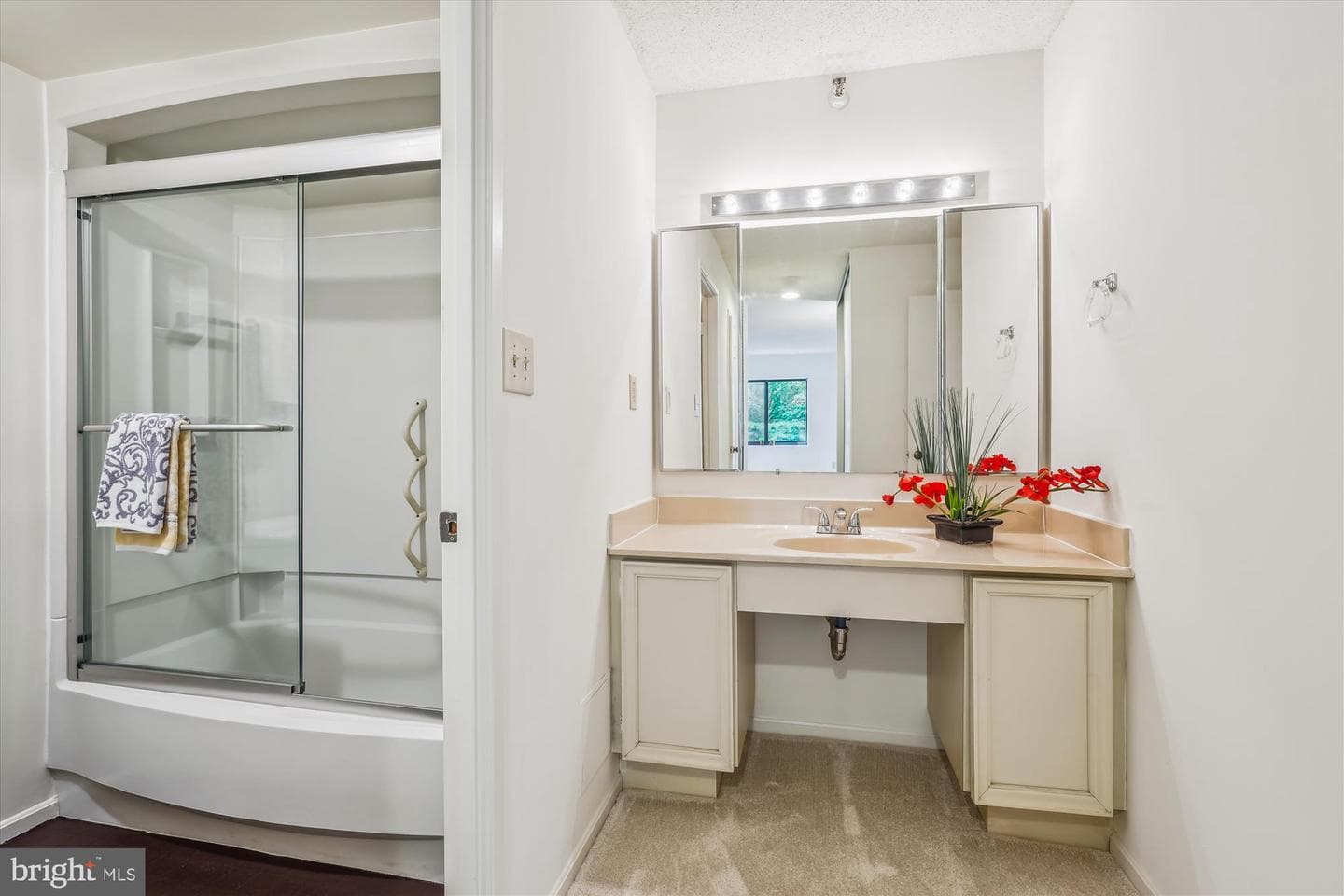 15107 Interlachen Drive #2-220 photo 26