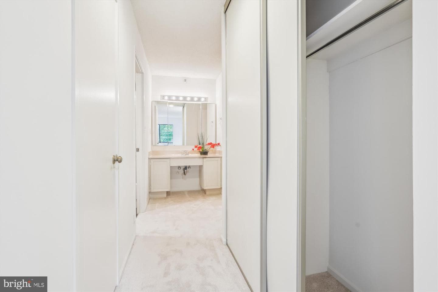 15107 Interlachen Drive #2-220 photo 28