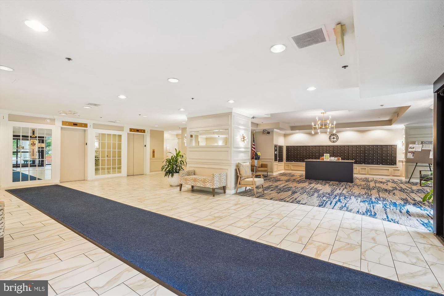 15107 Interlachen Drive #2-220 photo 37