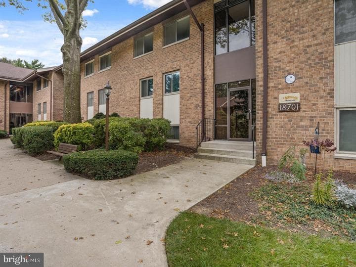 18701 Walkers Choice Road #5 photo 13