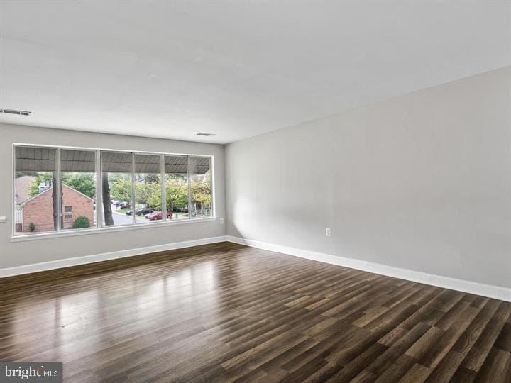 18701 Walkers Choice Road #5 photo 4