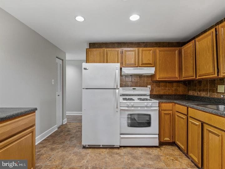 18701 Walkers Choice Road #5 photo 9
