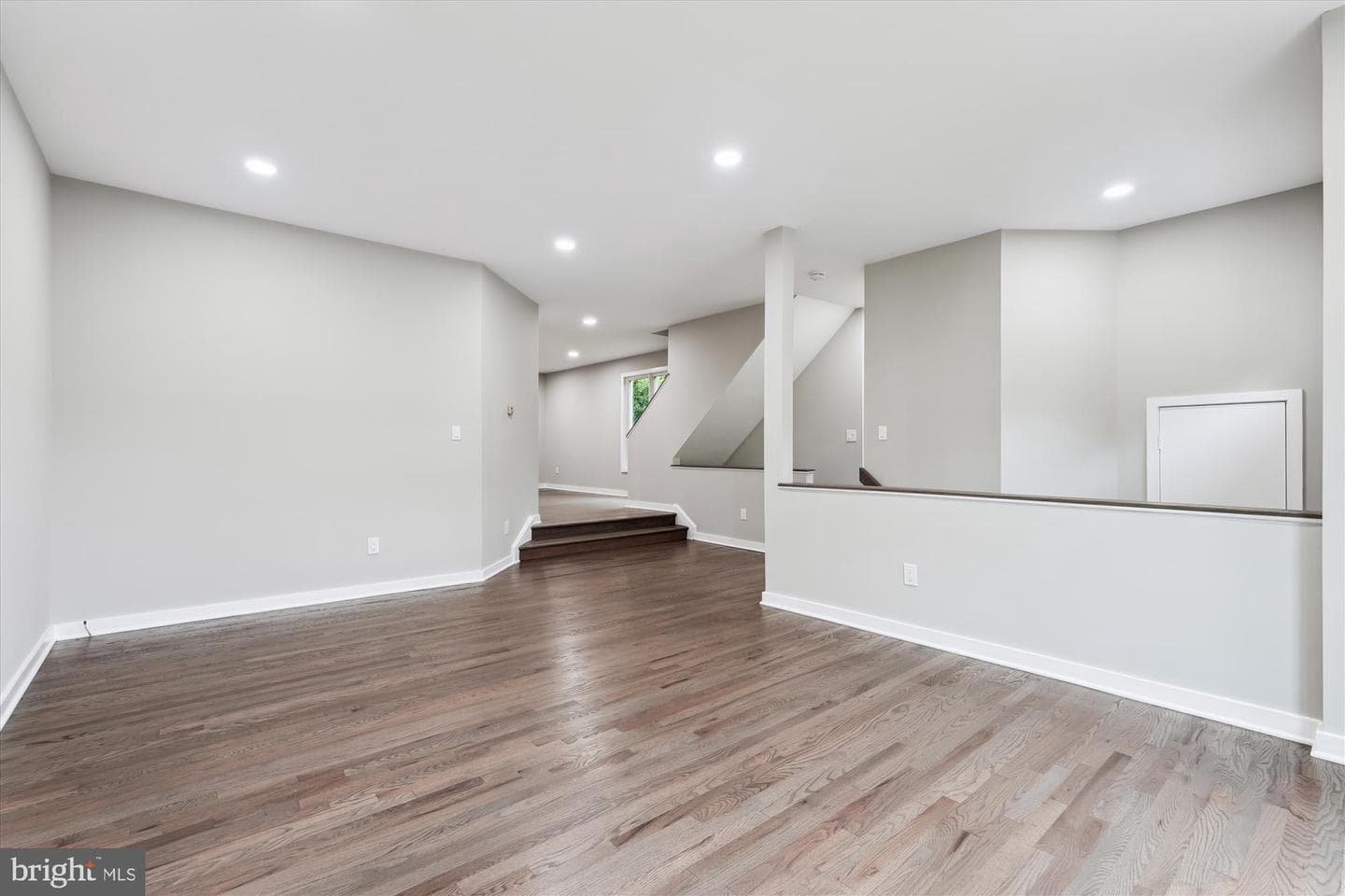 10901 Whiterim Drive photo 3