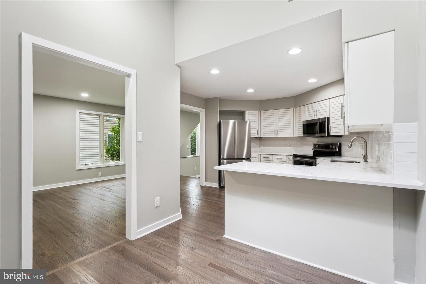 10901 Whiterim Drive photo 8