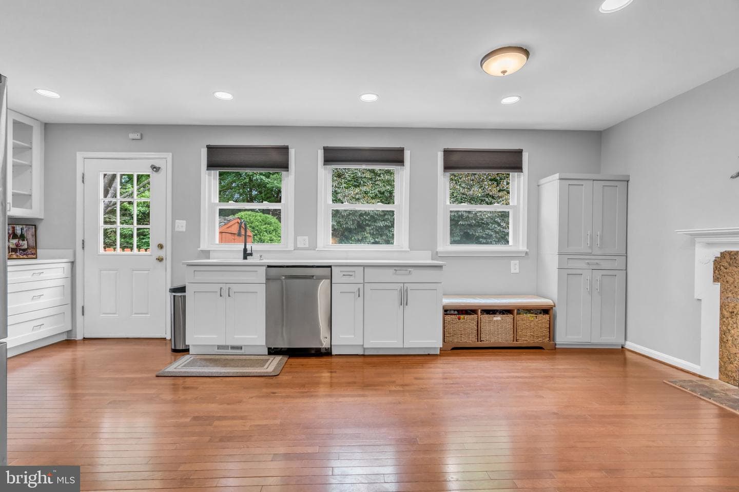 2 Goodport Court photo 18