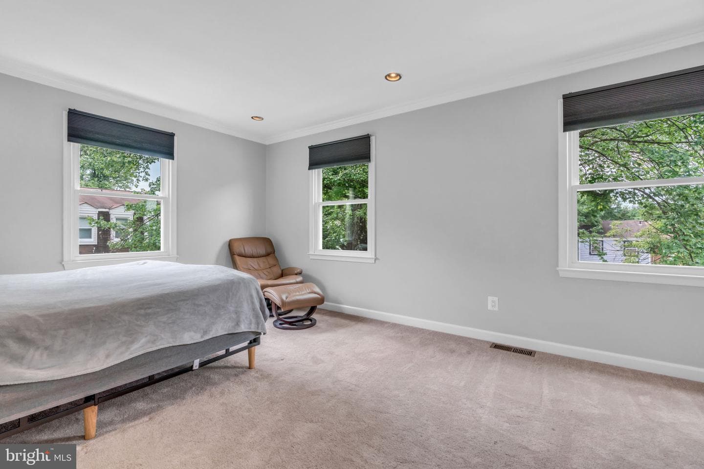 2 Goodport Court photo 29