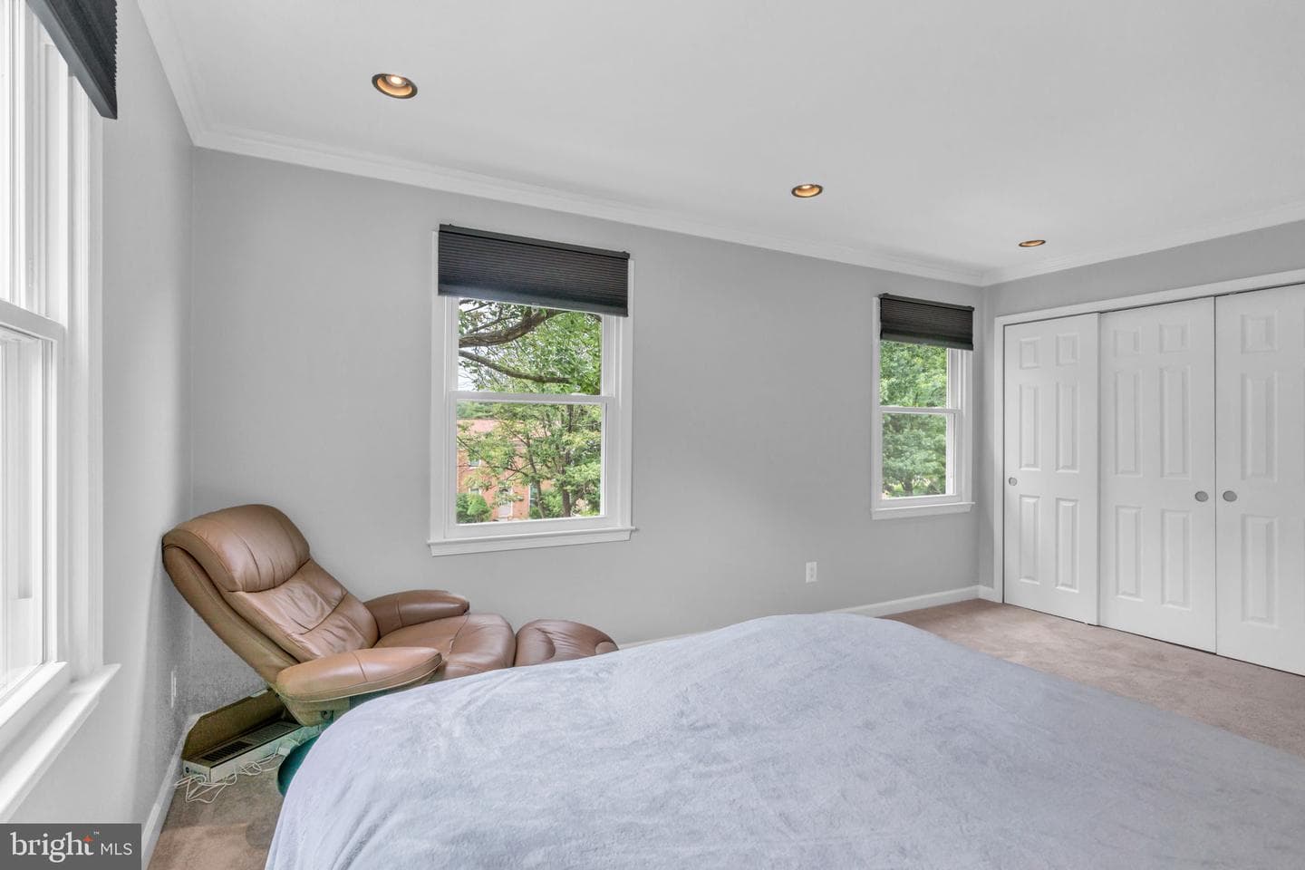 2 Goodport Court photo 32