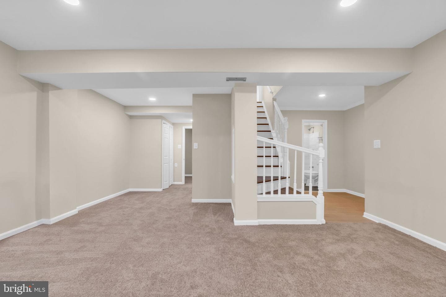 2 Goodport Court photo 39