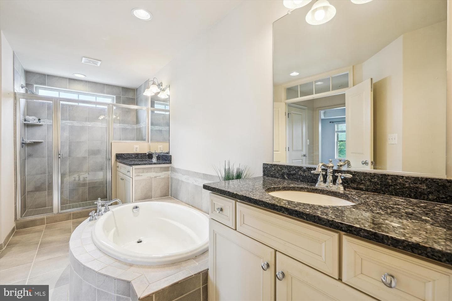 1105 Sweetbay Place photo 36