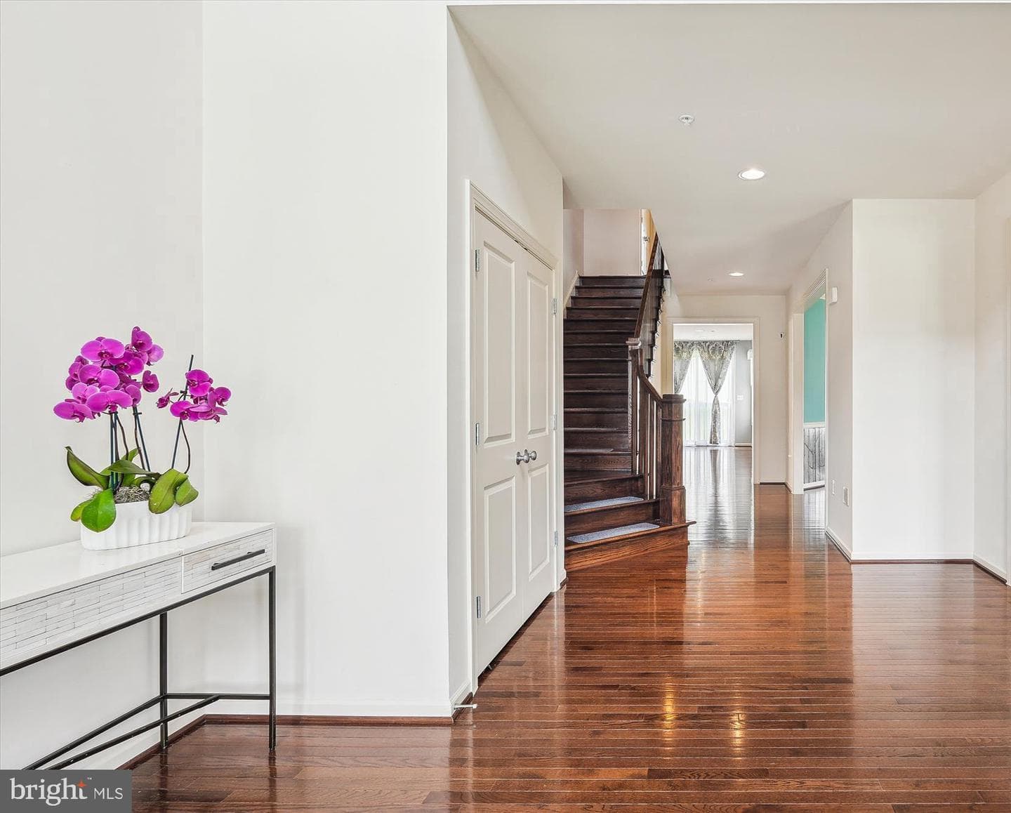 1105 Sweetbay Place photo 6