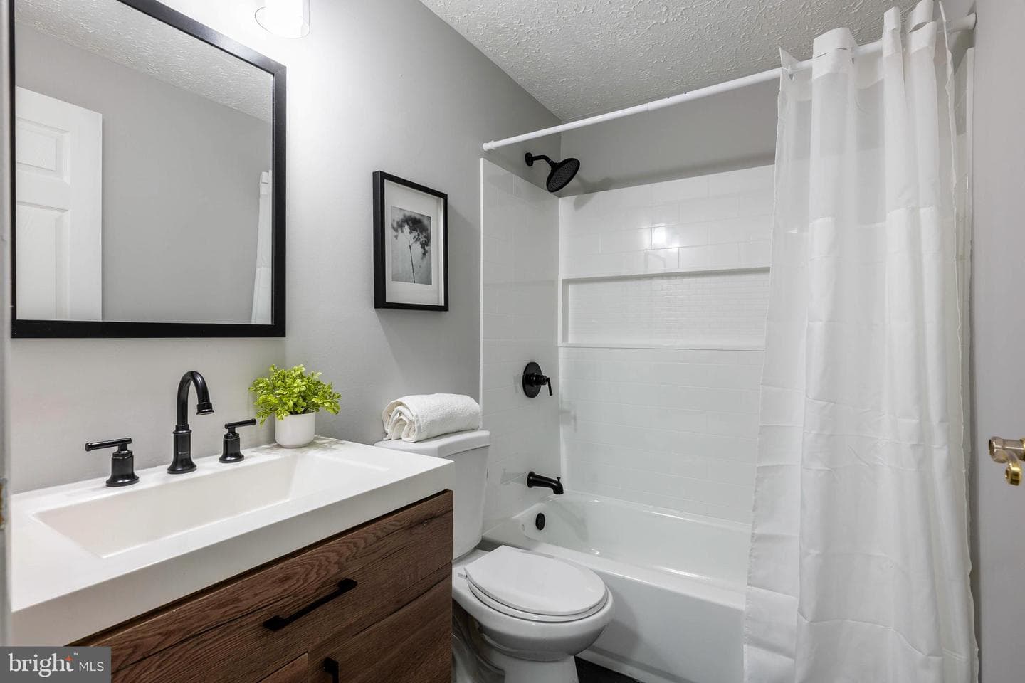 8845 Cross Country Place photo 13