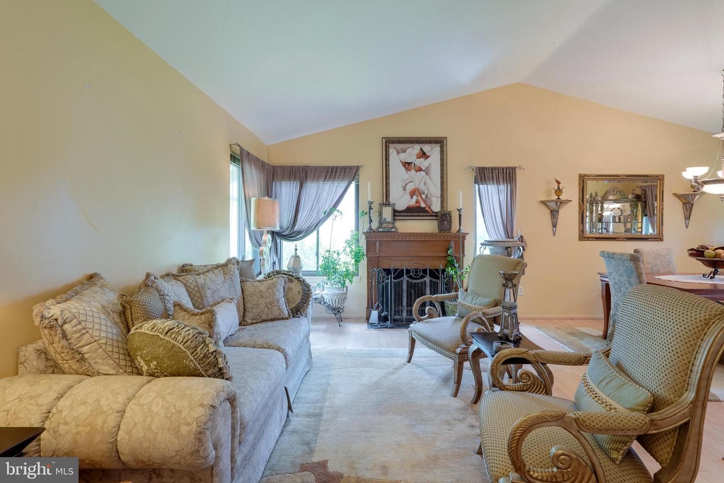 10408 Mercado Way photo 11