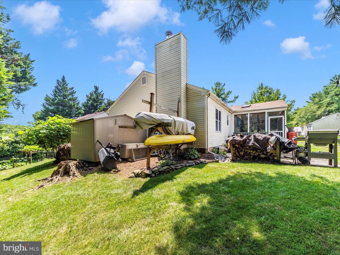 28 Pavilion Drive photo 35