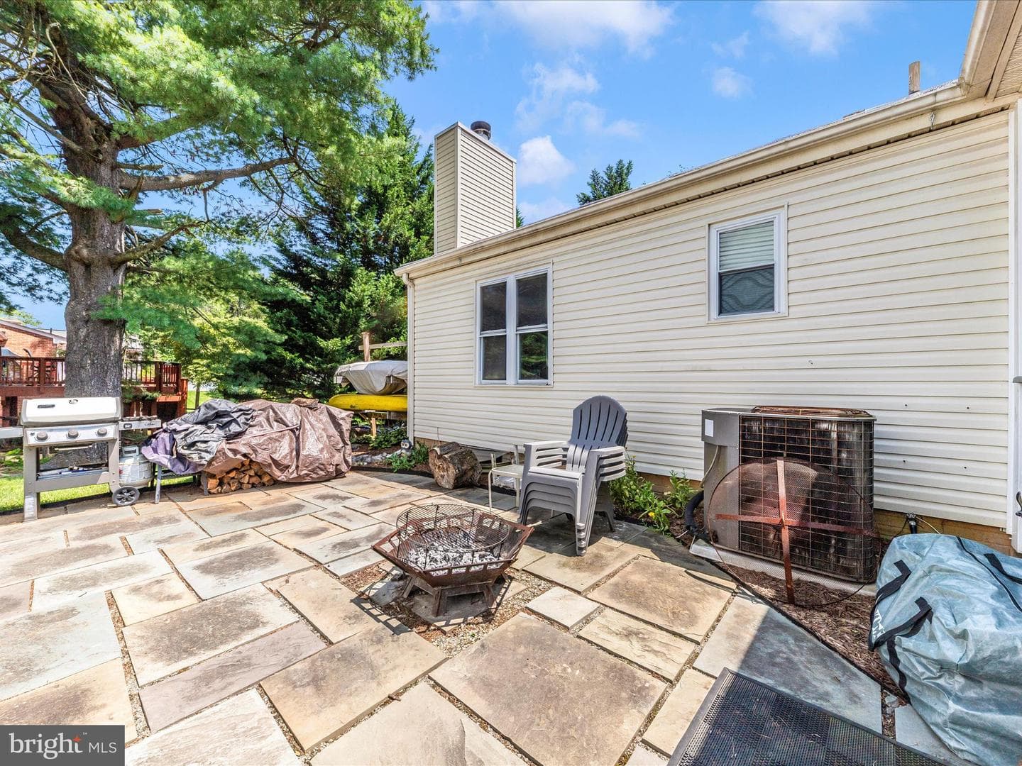 28 Pavilion Drive photo 37