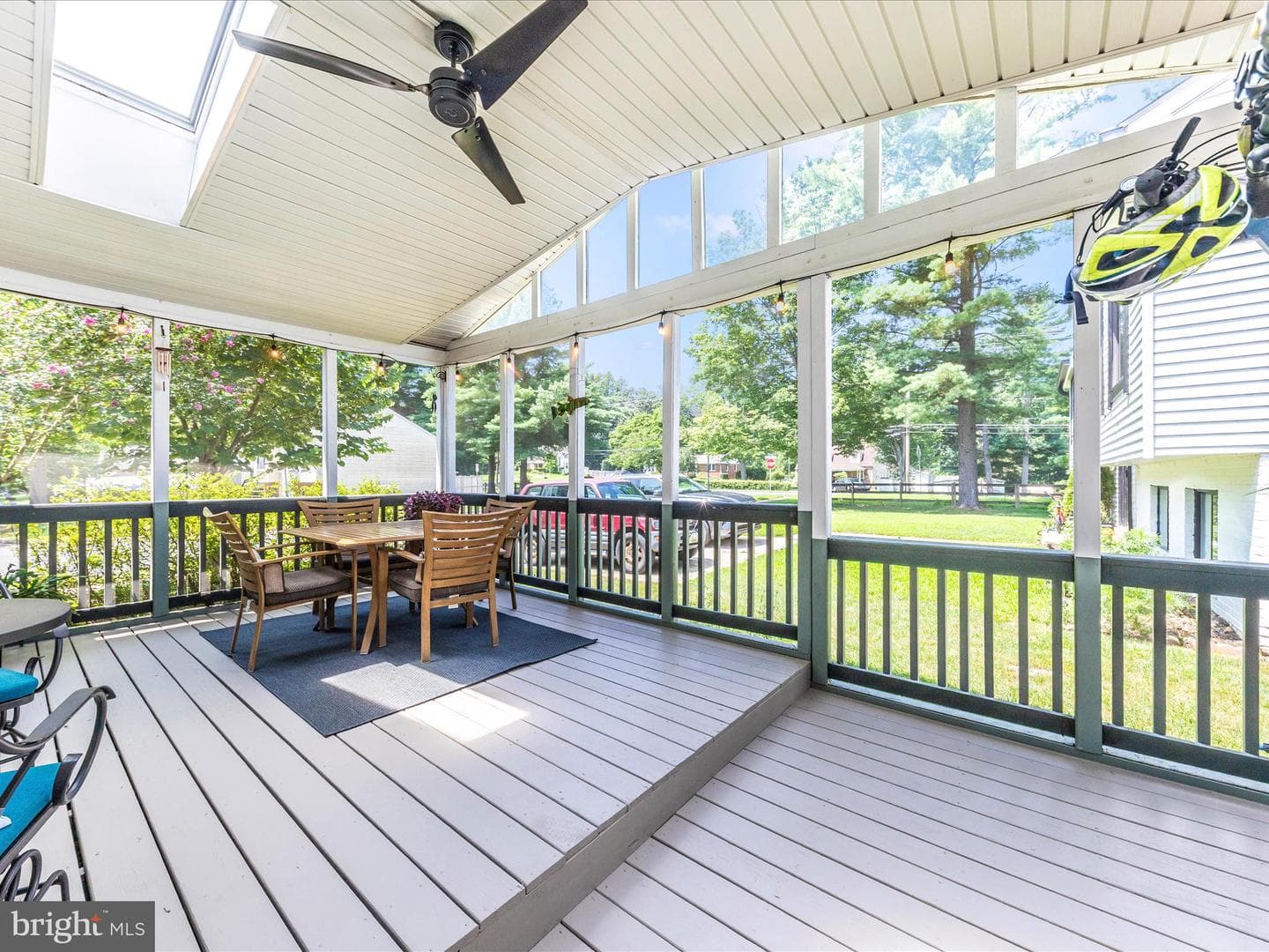 28 Pavilion Drive photo 40