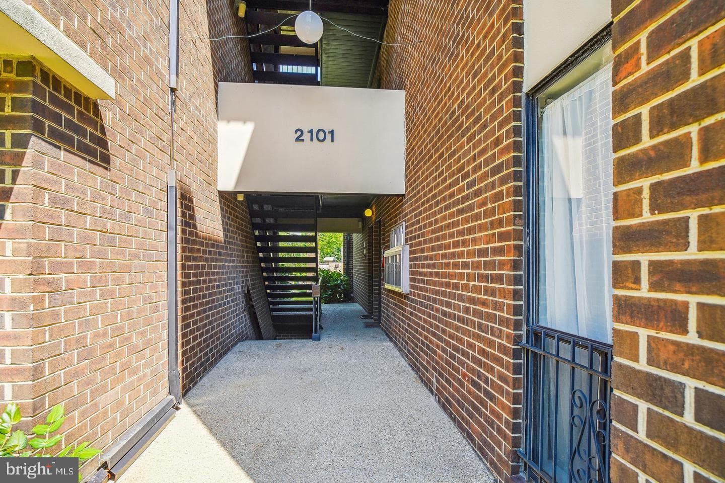 2101 Walsh View Terrace #17-103 photo 4