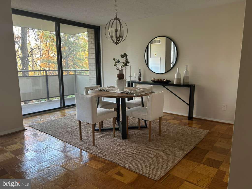 5225 Pooks Hill Road #222n photo 11