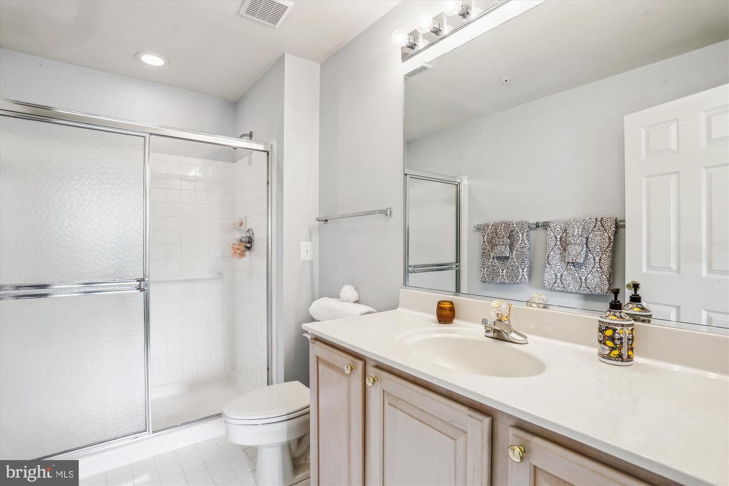 805 Gaither Road photo 26