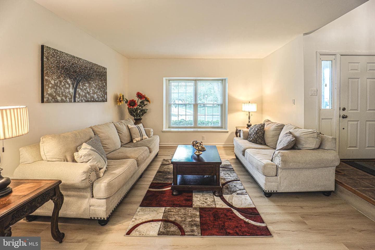 8420 Tea Rose Drive photo 4