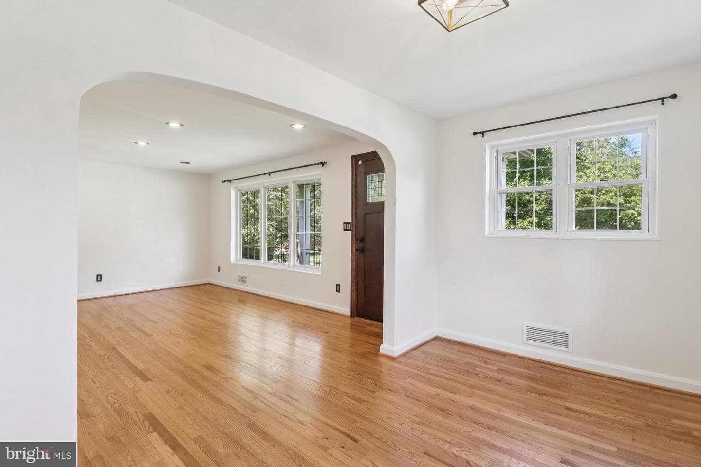 10215 Haywood Drive photo 10