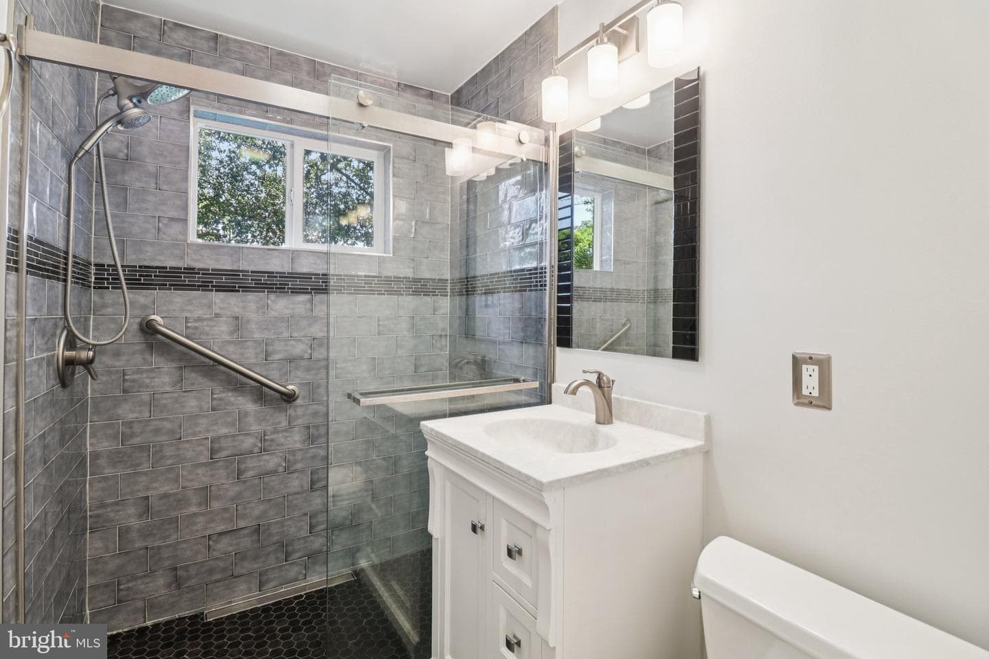 10215 Haywood Drive photo 22