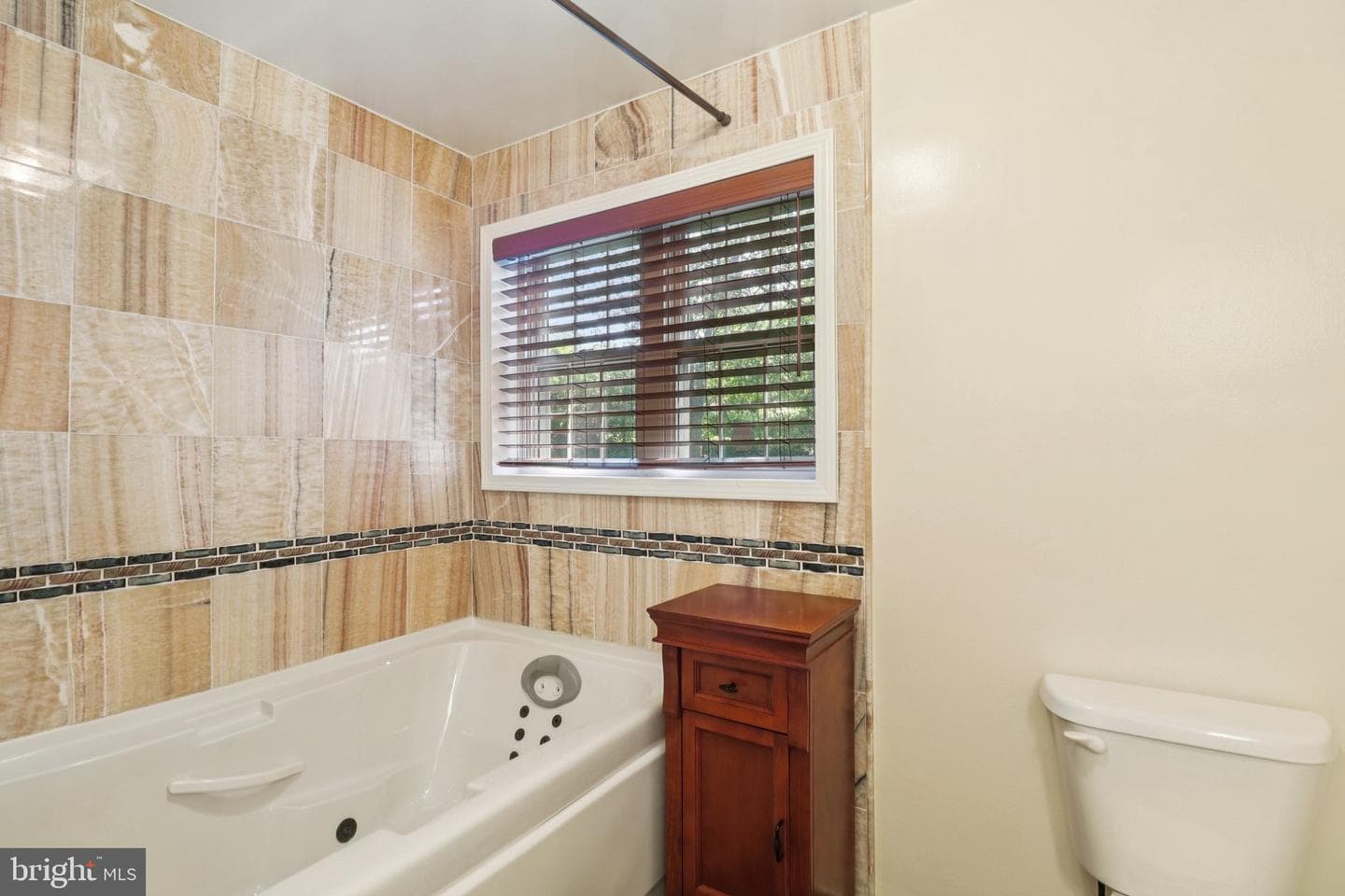10215 Haywood Drive photo 33