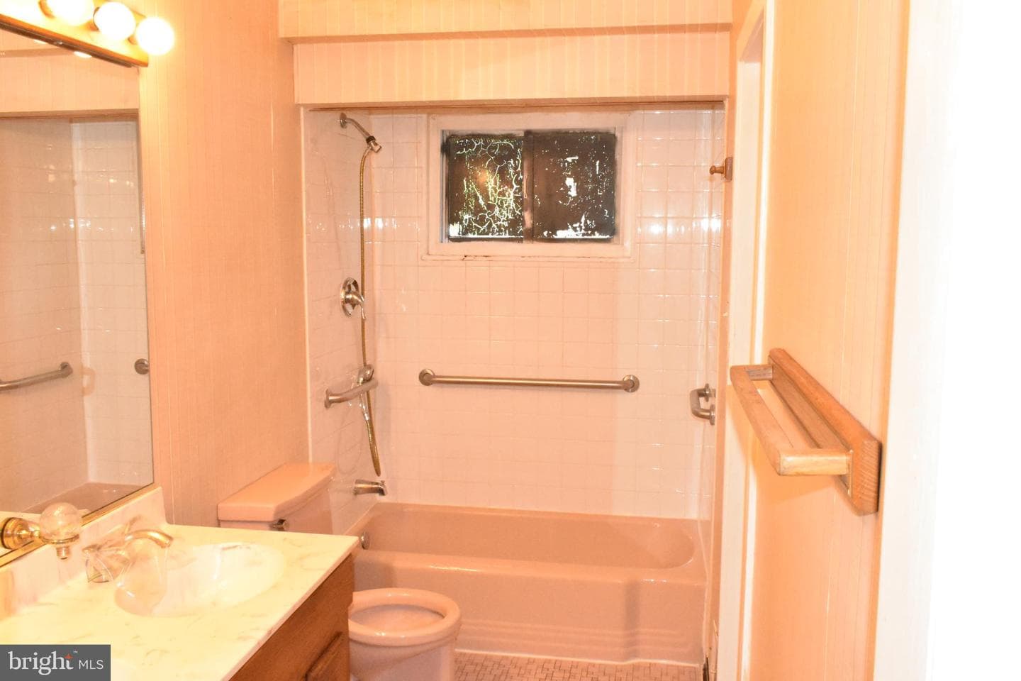2803 Henderson Avenue photo 13