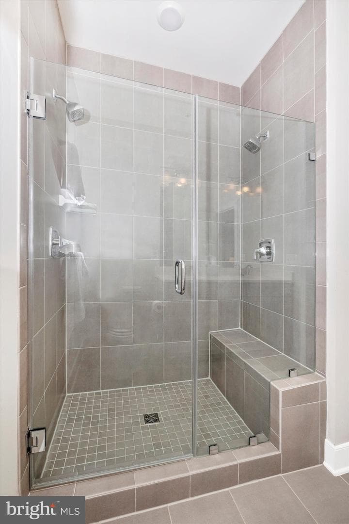 127 Dickenson Drive photo 29