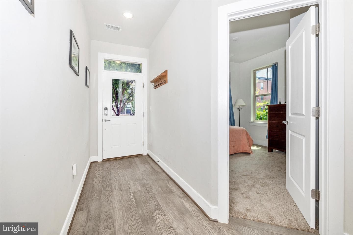 127 Dickenson Drive photo 3