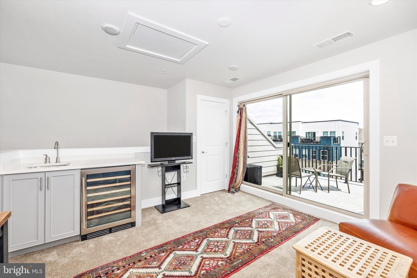 127 Dickenson Drive photo 37