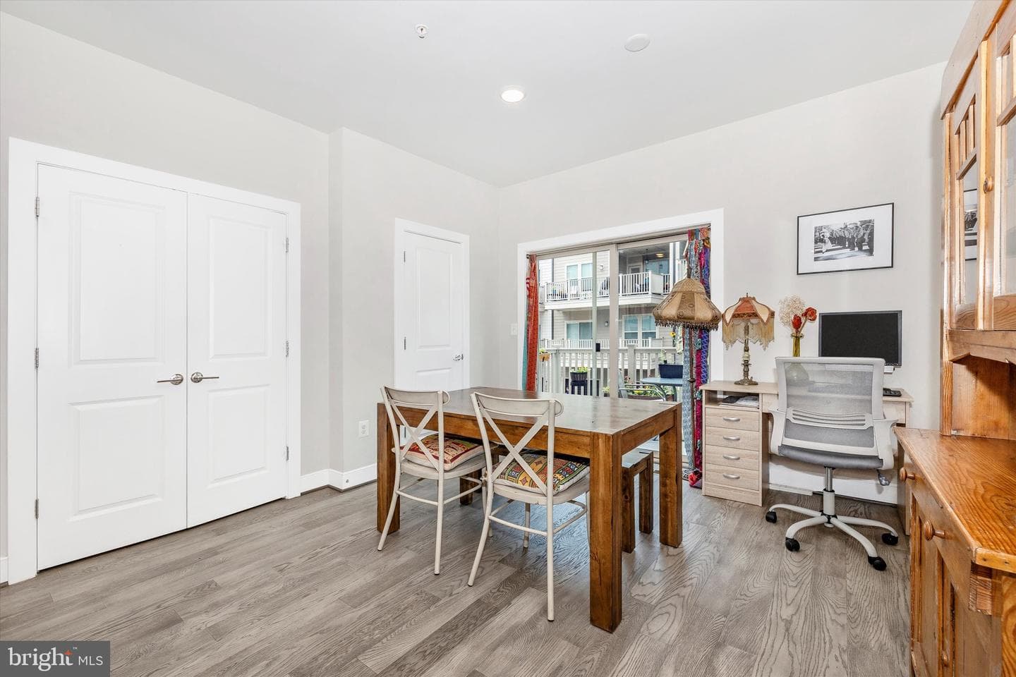 127 Dickenson Drive photo 8