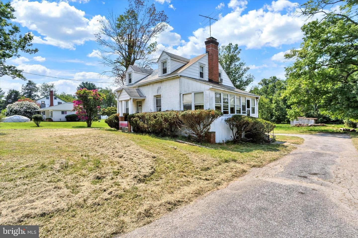 15526 Holly Grove Road photo 2
