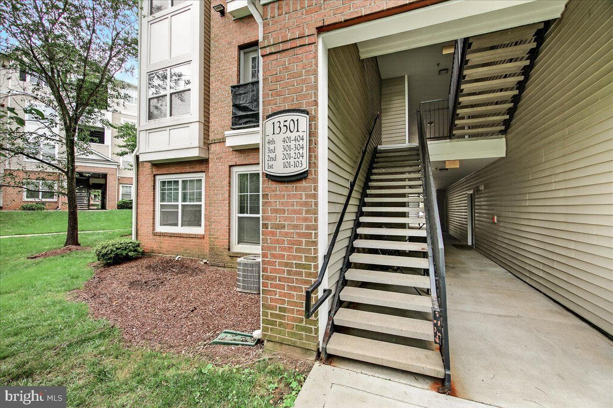 13501 Derry Glen Court #202 photo 19