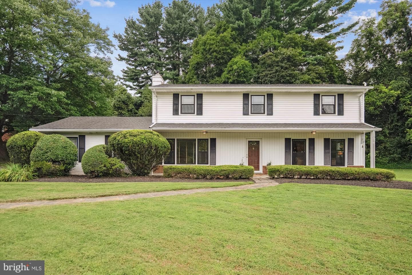 17724 Tree Lawn Drive photo 6