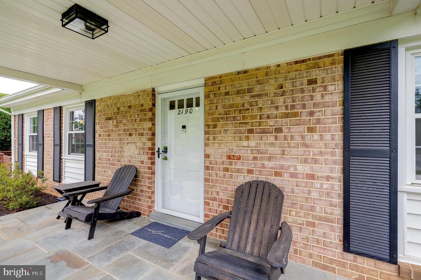 2190 Stratton Drive photo 2