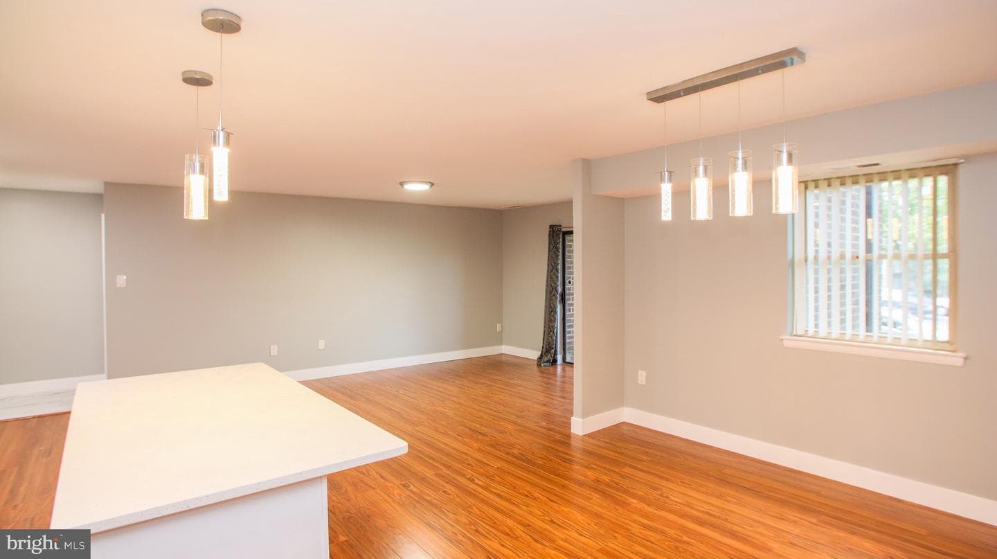 2305 Greenery Lane #t-3-3 photo 12