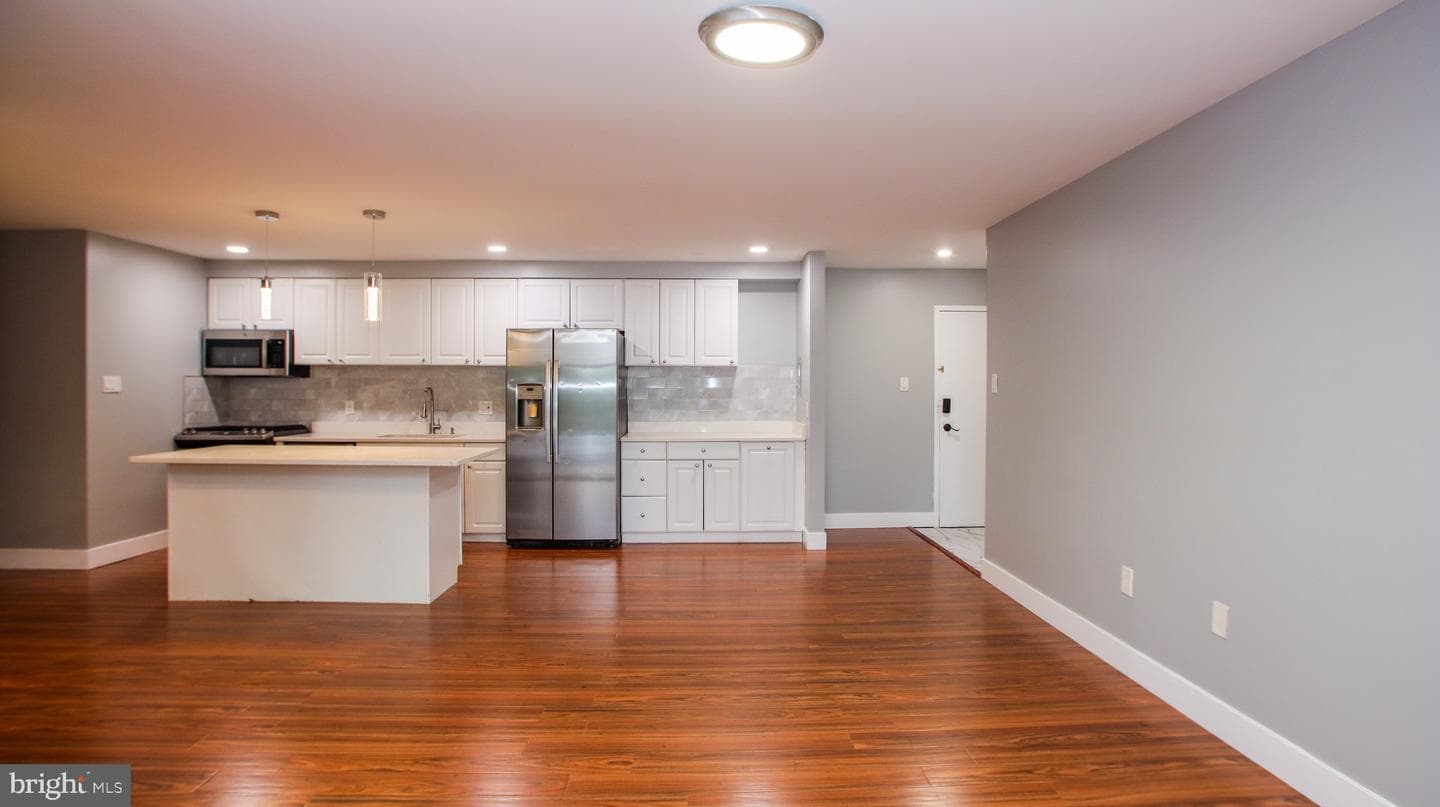 2305 Greenery Lane #t-3-3 photo 3