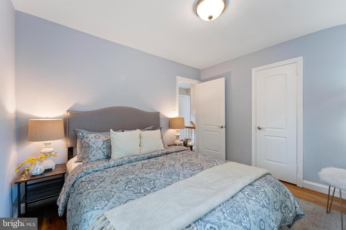 10004 Lorain Avenue photo 33
