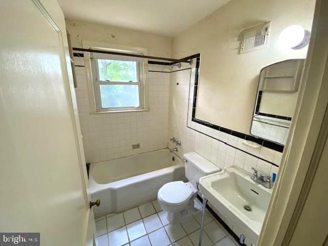 10613 S Dunmoor Drive photo 13
