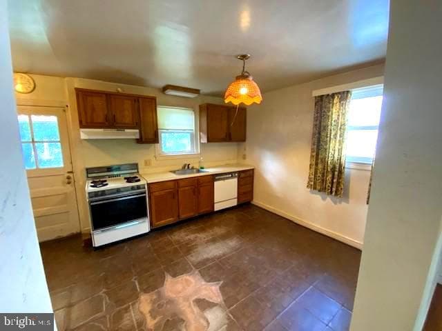 10613 S Dunmoor Drive photo 4