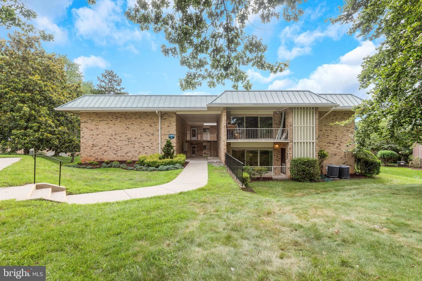 3350 Gleneagles Drive #70-1a photo 2